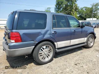 2003 Ford Expedition Special Service с VIN 1FMFU16L23LB07393, выставлен на аукционе Copart как лот 62140765 с пробегом 132 776 миль миль и Списание • Salvage title. История ставок и продаж доступна на DreamBid. Изображение 3.