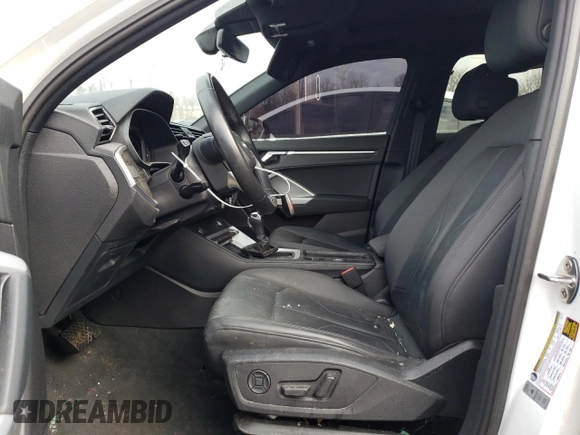 2020 Audi Q3 Premium with VIN WA1AECF39L1075748, listed as a Copart auction lot 72458252 with 36,728 mi miles. Bid and sale history available at carsss.com. Image 7.