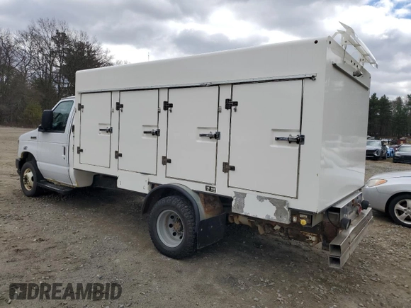 2019 Ford Econoline Commercial with VIN 1FDXE4FS1KDC07794, listed as a Copart auction lot 53610655 with 145,265 mi miles and Clean Title. Bid and sale history available at DreamBid. Image 2.