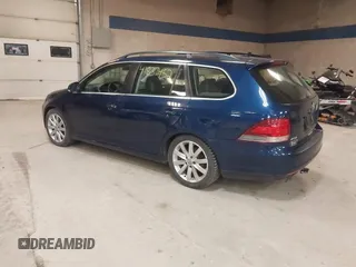 2011 Volkswagen Jetta SportWagen TDI with VIN 3VWPL7AJ2BM670085, listed as a IAAI auction lot 41837452 with 189,745 mi miles. Bid and sale history available at carsss.com. Image 3.