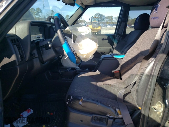 2000 Jeep Cherokee Classic with VIN 1J4FF58S3YL171454, listed as a Copart auction lot 42945485 with 218,721 mi miles and Salvage Title. Bid and sale history available at carsss.com. Image 7.