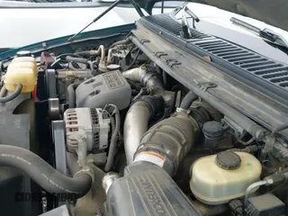 1999 Ford F-250 XL z VIN 1FTNX21F4XEC42576, wystawiony jako IAAI lot #42865800 z przebiegiem 346 583 mil mil oraz . Historia ofert i sprzedaży dostępna na DreamBid. Obrazek 19.