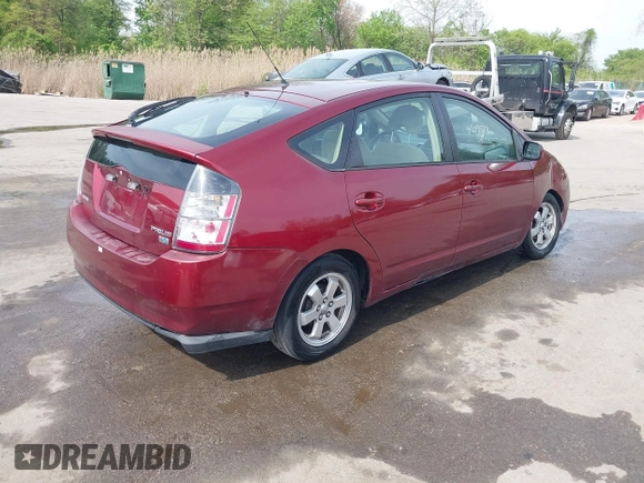 2005 Toyota Prius with VIN JTDKB20U957010252, listed as a IAAI auction lot 42119577 with 117,717 mi miles. Bid and sale history available at carsss.com. Image 4.