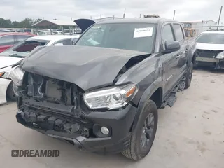 2023 Toyota Tacoma SR5 z VIN 3TMAZ5CN8PM201702, wystawiony jako IAAI lot #42060855 z przebiegiem 17 705 mil mil oraz . Historia ofert i sprzedaży dostępna na DreamBid. Obrazek 23.