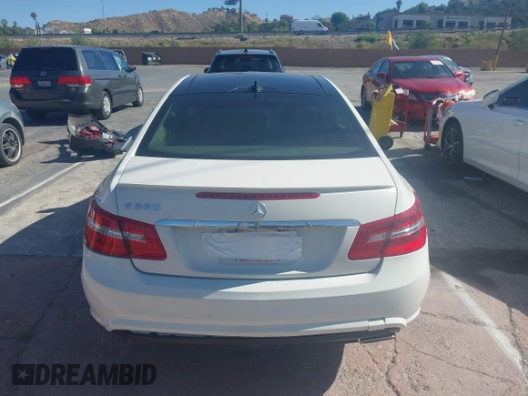 2012 Mercedes-Benz E 550 with VIN WDDKJ7DB7CF152018, listed as a IAAI auction lot 42304068 with 80,040 mi miles and . Bid and sale history available at DreamBid. Image 16.