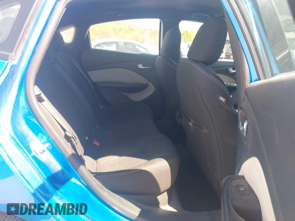 2015 Dodge Dart SXT with VIN 1C3CDFBB4FD422748, listed as a IAAI auction lot 42128777 with 131,520 mi miles and . Bid and sale history available at DreamBid. Image 8.