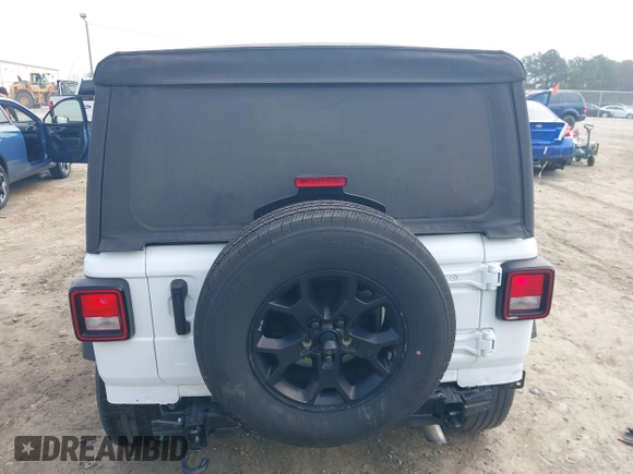 2021 Jeep Wrangler Unlimited Sport S z VIN 1C4HJXDN1MW822016, wystawiony jako IAAI lot #41792808 z przebiegiem 29 719 mil mil oraz . Historia ofert i sprzedaży dostępna na DreamBid. Obrazek 6.