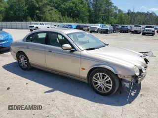 2005 Jaguar S-Type z VIN SAJWA01T65FN42855, wystawiony jako Copart lot #54888685 z przebiegiem 119 881 mil mil oraz Szkody całkowita. Historia ofert i sprzedaży dostępna na DreamBid. Obrazek 4.