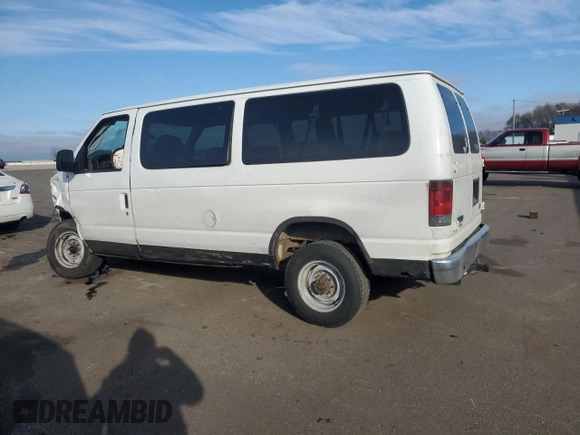 2007 Ford Econoline Passenger XL with VIN 1FBNE31L47DA42681, listed as a Copart auction lot 82018844 with Not Provided miles and Salvage Title. Bid and sale history available at carsss.com. Image 2.