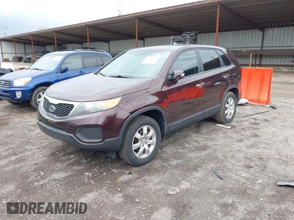 2012 Kia Sorento LX with VIN 5XYKT3A17CG232232, listed as a IAAI auction lot 42086474 with 134,734 mi miles. Bid and sale history available at carsss.com. Image 2.