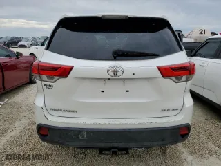 2018 Toyota Highlander SE with VIN 5TDJZRFH1JS890941, listed as a Copart auction lot 78090794 with 0 mi miles and Salvage Title. Bid and sale history available at carsss.com. Image 6.