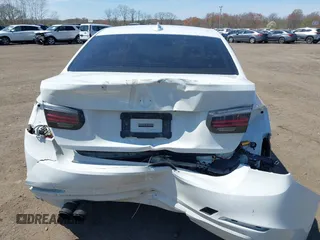 2013 BMW 3 Series 328i xDrive with VIN WBA3B5G53DNP40542, listed as a IAAI auction lot 42054817 with 70,924 mi miles and . Bid and sale history available at DreamBid. Image 16.
