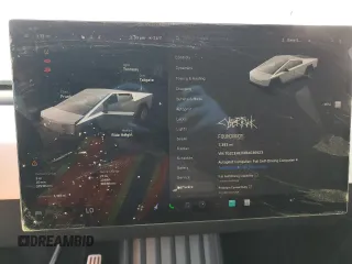 2024 Tesla Cybertruck z VIN 7G2CEHED4RA036923, wystawiony jako Copart lot #51940765 z przebiegiem 7 393 mil mil oraz Szkoda całkowita • Salvage title. Historia ofert i sprzedaży dostępna na DreamBid. Obrazek 9.