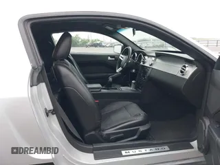 2007 Ford Mustang Deluxe with VIN 1ZVFT80N275331507, listed as a IAAI auction lot 42120778 with 117,021 mi miles. Bid and sale history available at carsss.com. Image 5.