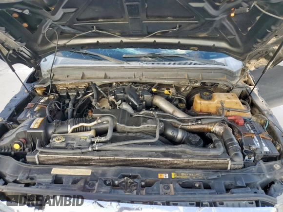 2011 Ford F-250 XL with VIN 1FT7W2BT0BEC60470, listed as a Copart auction lot 58010955 with 184,294 mi miles and Salvage title. Bid and sale history available at DreamBid. Image 11.