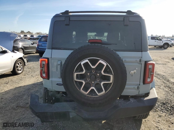 2022 Ford Bronco with VIN 1FMDE5CP0NLB48255, listed as a Copart auction lot 86614524 with 16,826 mi miles and Salvage Title. Bid and sale history available at carsss.com. Image 6.
