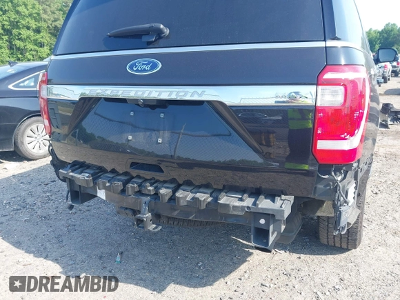 2021 Ford Expedition Max XLT z VIN 1FMJK1HT8MEA43377, wystawiony jako IAAI lot #42311297 z przebiegiem 81 131 mil mil oraz . Historia ofert i sprzedaży dostępna na DreamBid. Obrazek 20.
