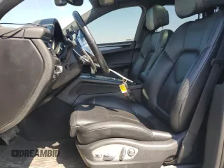 2018 Porsche Macan S with VIN WP1AB2A5XJLB32797, listed as a Copart auction lot 65082395 with 84,453 mi miles and Salvage title. Bid and sale history available at DreamBid. Image 7.