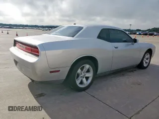 2012 Dodge Challenger SXT Plus z VIN 2C3CDYAGXCH124857, wystawiony jako Copart lot #58558045 z przebiegiem 188 345 mil mil oraz Czysty tytuł • Clean title. Historia ofert i sprzedaży dostępna na DreamBid. Obrazek 3.