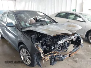 2016 Hyundai Sonata SE z VIN 5NPE24AF9GH355465, wystawiony jako IAAI lot #42247539 z przebiegiem Nie podano mil oraz . Historia ofert i sprzedaży dostępna na DreamBid. Obrazek 6.