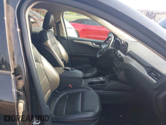 2020 Ford Escape SEL with VIN 1FMCU9H63LUA96861, listed as a IAAI auction lot 42469239 with 59,791 mi miles and . Bid and sale history available at DreamBid. Image 5.