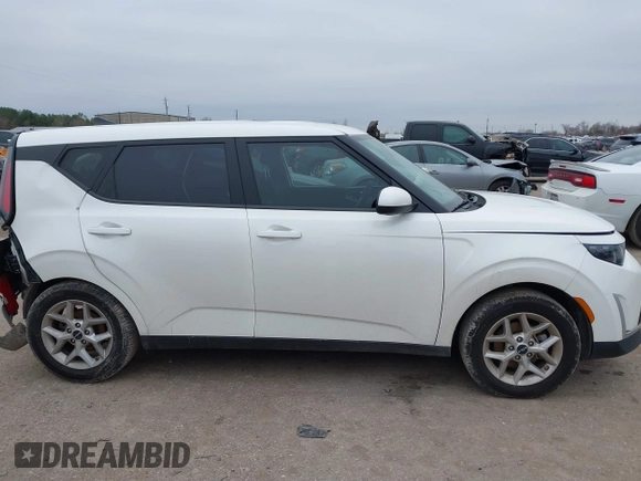 2023 Kia Soul S with VIN KNDJ23AUXP7215033, listed as a IAAI auction lot 41598392 with 49,416 mi miles. Bid and sale history available at carsss.com. Image 12.