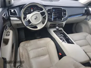 2017 Volvo XC90 Momentum with VIN YV4A22PK8H1141113, listed as a Copart auction lot 64382545 with 202,111 mi miles and Clean title. Bid and sale history available at DreamBid. Image 8.