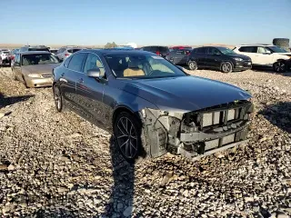 2019 Volvo S90 Momentum with VIN LVY102AK9KP081261, listed as a Copart auction lot 77707634 with 44,603 mi miles and Salvage Title. Bid and sale history available at carsss.com. Image 14.