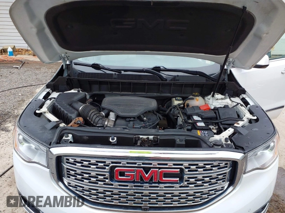 2018 GMC Acadia Denali with VIN 1GKKNXLS3JZ106525, listed as a IAAI auction lot 42012726 with 112,698 mi miles and . Bid and sale history available at carsss.com. Image 10.