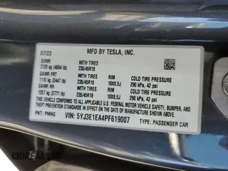 2023 Tesla Model 3 z VIN 5YJ3E1EA4PF619007, wystawiony jako Copart lot #57712685 z przebiegiem 30 855 mil mil oraz Szkoda całkowita • Salvage title. Historia ofert i sprzedaży dostępna na DreamBid. Obrazek 12.