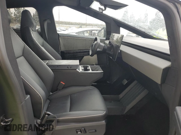 2024 Tesla Cybertruck with VIN 7G2CEHED8RA050212, listed as a Copart auction lot 47994405 with 11,949 mi miles and Salvage Title. Bid and sale history available at carsss.com. Image 11.