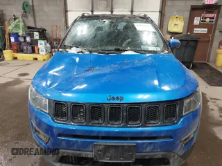 2018 Jeep Compass Altitude with VIN 3C4NJDBBXJT314140, listed as a IAAI auction lot 41289663 with 88,279 mi miles and . Bid and sale history available at carsss.com. Image 12.