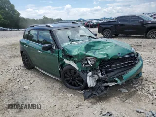 2020 MINI Countryman Cooper S with VIN WMZYX1C06L3L24945, listed as a Copart auction lot 61231204 with Not Provided miles and Salvage Title. Bid and sale history available at carsss.com. Image 4.