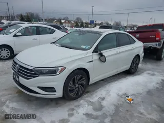 2019 Volkswagen Jetta SEL Premium with VIN 3VWG57BU9KM008717, listed as a IAAI auction lot 41566305 with 95,289 mi miles. Bid and sale history available at carsss.com. Image 19.