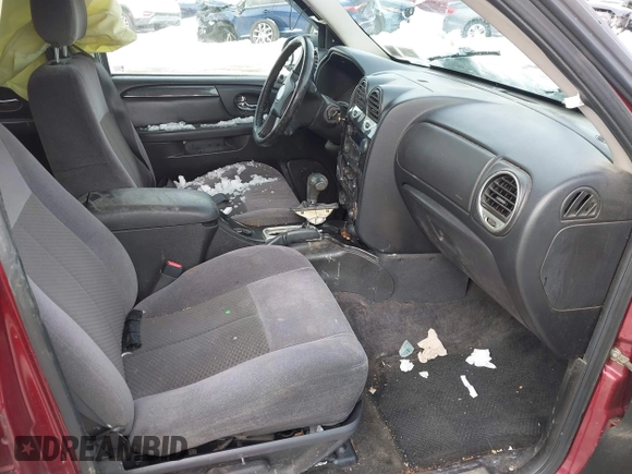 2008 GMC Envoy SLE2 with VIN 1GKDT13S182132619, listed as a IAAI auction lot 41605231 with 138,458 mi miles. Bid and sale history available at carsss.com. Image 5.