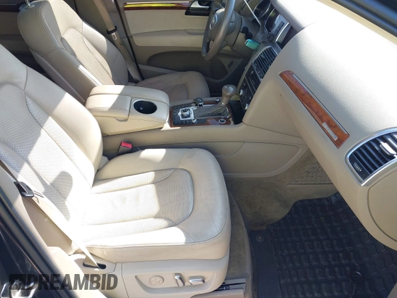 2013 Audi Q7 3.0T S line Prestige with VIN WA1DGAFE3DD007684, listed as a IAAI auction lot 41874449 with 159,713 mi miles. Bid and sale history available at carsss.com. Image 5.