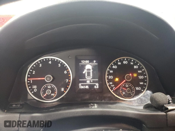 2013 Volkswagen Tiguan SEL with VIN WVGBV3AX2DW058147, listed as a Copart auction lot 47110285 with 156,145 mi miles and Salvage Title. Bid and sale history available at DreamBid. Image 9.