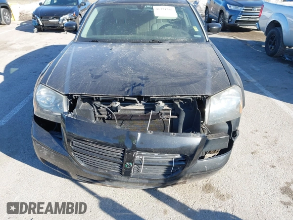 2005 Dodge Magnum RT with VIN 2D4GV58215H587205, listed as a IAAI auction lot 41371767 with 115,534 mi miles and . Bid and sale history available at carsss.com. Image 6.