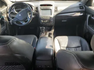 2014 Kia Sorento SX with VIN 5XYKWDA74EG448821, listed as a Copart auction lot 58160825 with 90,224 mi miles and Clean title. Bid and sale history available at DreamBid. Image 8.
