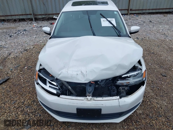 2012 Volkswagen Jetta SE с VIN 3VWDX7AJ5CM062621, выставлен на аукционе IAAI как лот 42365957 с пробегом 95 374 миль миль и . История ставок и продаж доступна на DreamBid. Изображение 12.