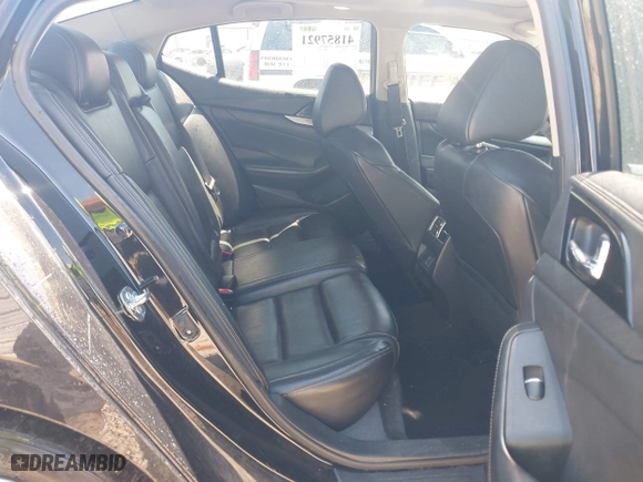 2018 Nissan Maxima SL with VIN 1N4AA6AP8JC367136, listed as a IAAI auction lot 41857921 with 194,842 mi miles. Bid and sale history available at carsss.com. Image 8.