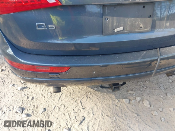 2011 Audi Q5 Premium Plus with VIN WA1LFAFP2BA104891, listed as a IAAI auction lot 41781449 with 122,081 mi miles and . Bid and sale history available at DreamBid. Image 6.