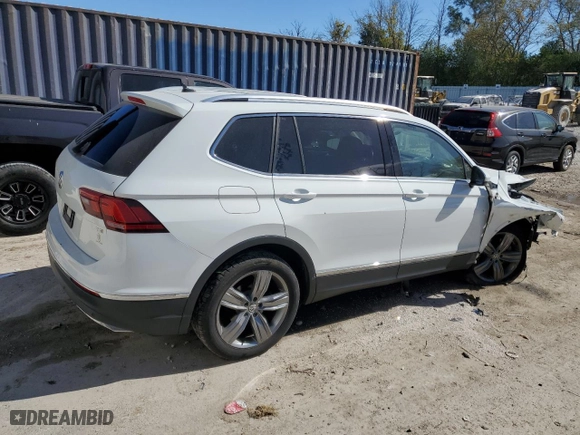 2018 Volkswagen Tiguan SEL Premium with VIN 3VV5B7AXXJM002665, listed as a Copart auction lot 74933064 with 70,486 mi miles and Salvage Title. Bid and sale history available at carsss.com. Image 3.